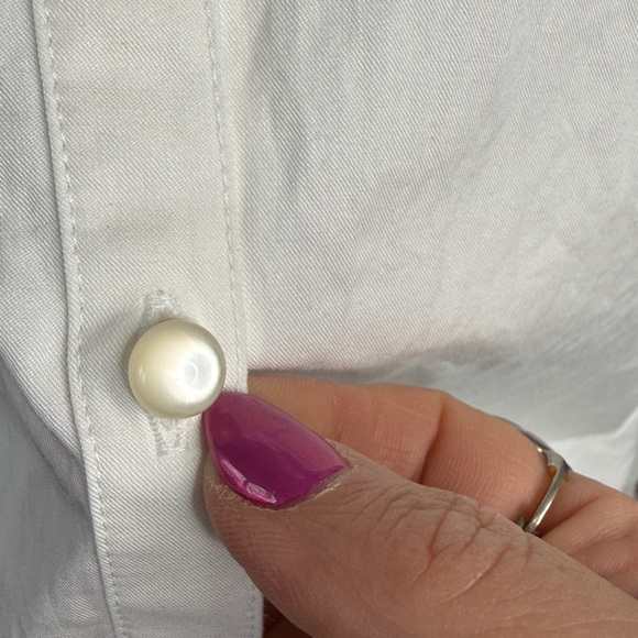 Ralph Lauren 100% Cotton White Button-Up with Navy collar and cuff trim accents - Picture 6 of 11